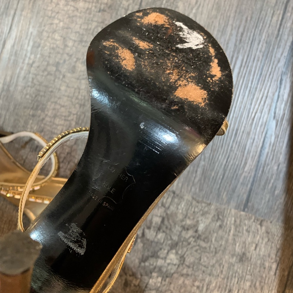 Stuart Weitzman - image 4